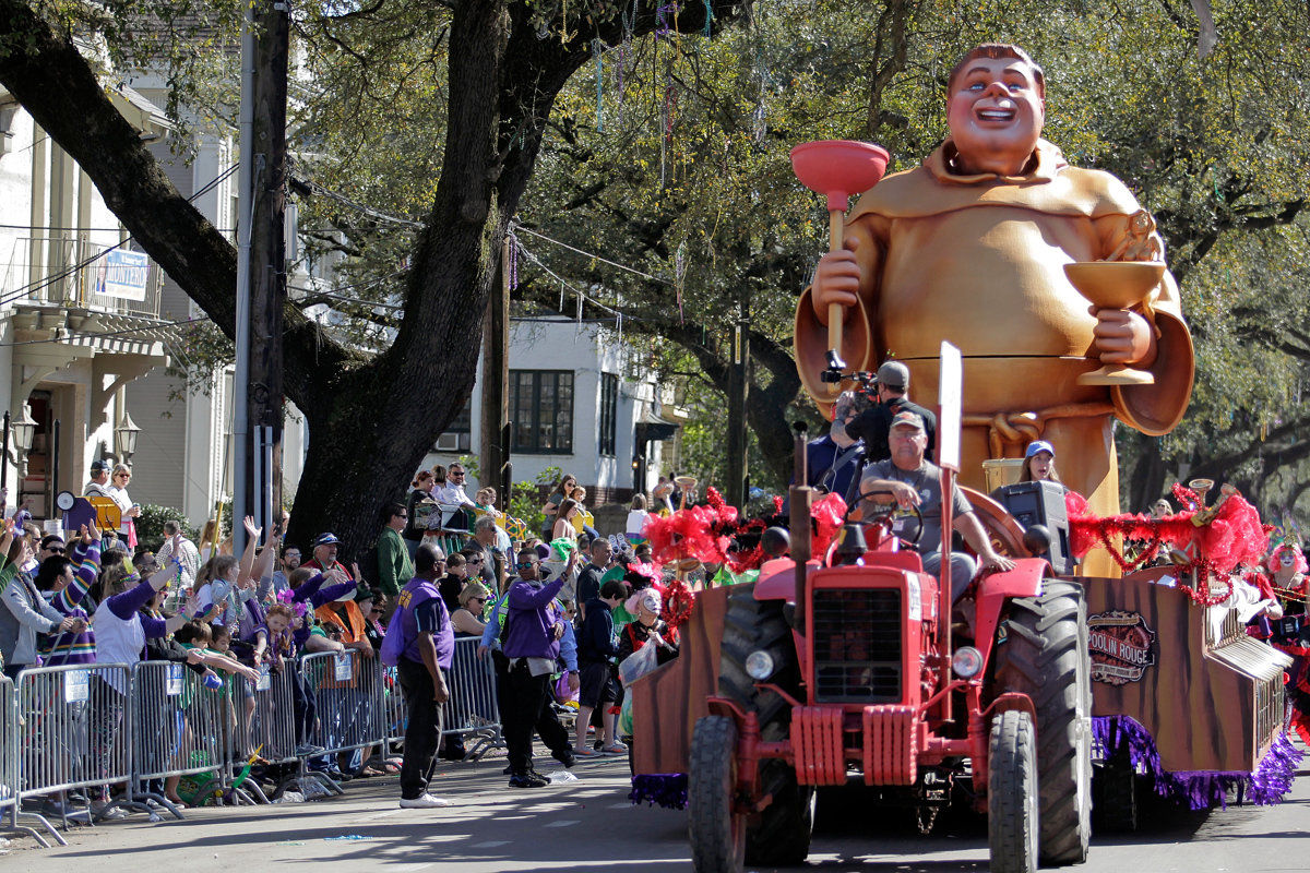 Krewe of Tucks 2017: See photos of the potty-humor parade